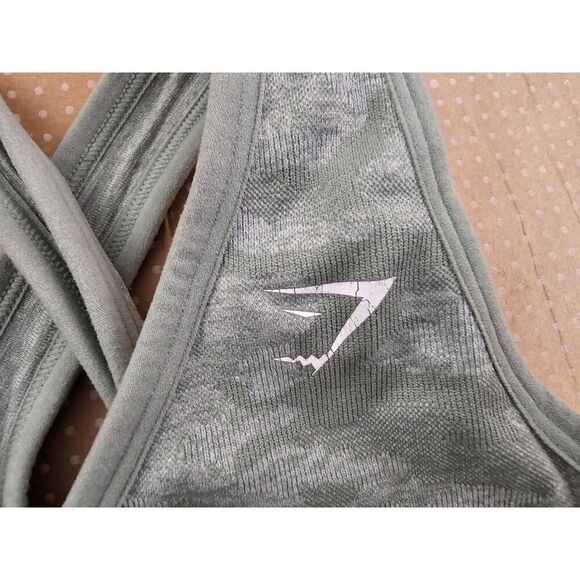 Gymshark Women's Adapt Camo Seamless Ribbed Sports Bra Top Size XS - Picture 3 of 10
